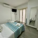 La Marina 3*